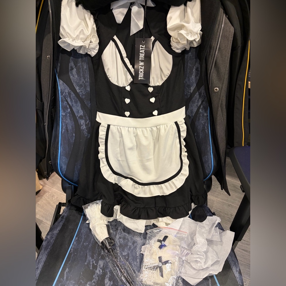🎃 Dolls kill anime maid costume size S NWT!!